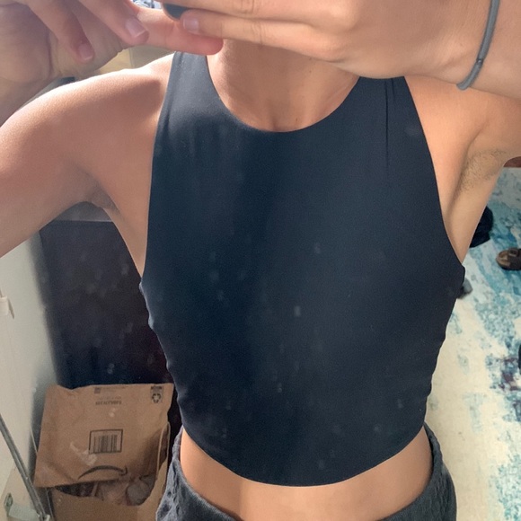 Athleta conscious crop top - Picture 4 of 5